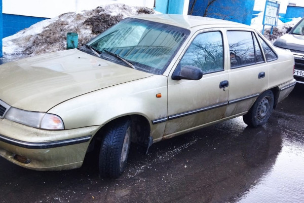 Прокат авто daewoo nexia эконом класса 2006 года в городе Москва Ясенево от 890 руб./сутки, передний привод, двигатель: бензин, ОСАГО (Впишу в полис), без водителя, недорого - RentRide