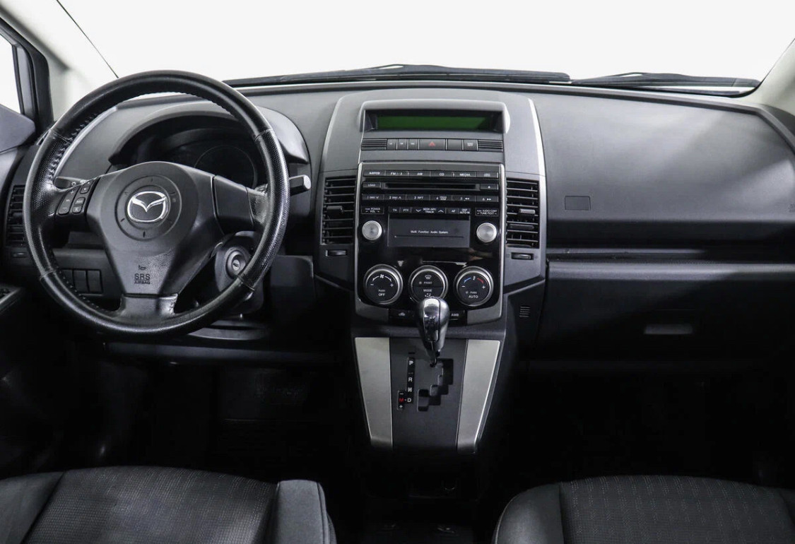 Mazda 5 минивэн 2010