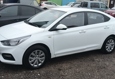Аренда hyundai solaris эконом класса 2018 года в городе Москва Волгоградский проспект от 2240 руб./сутки, передний привод, двигатель: бензин, ОСАГО (Впишу в полис), без водителя, недорого, вид 3 - RentRide