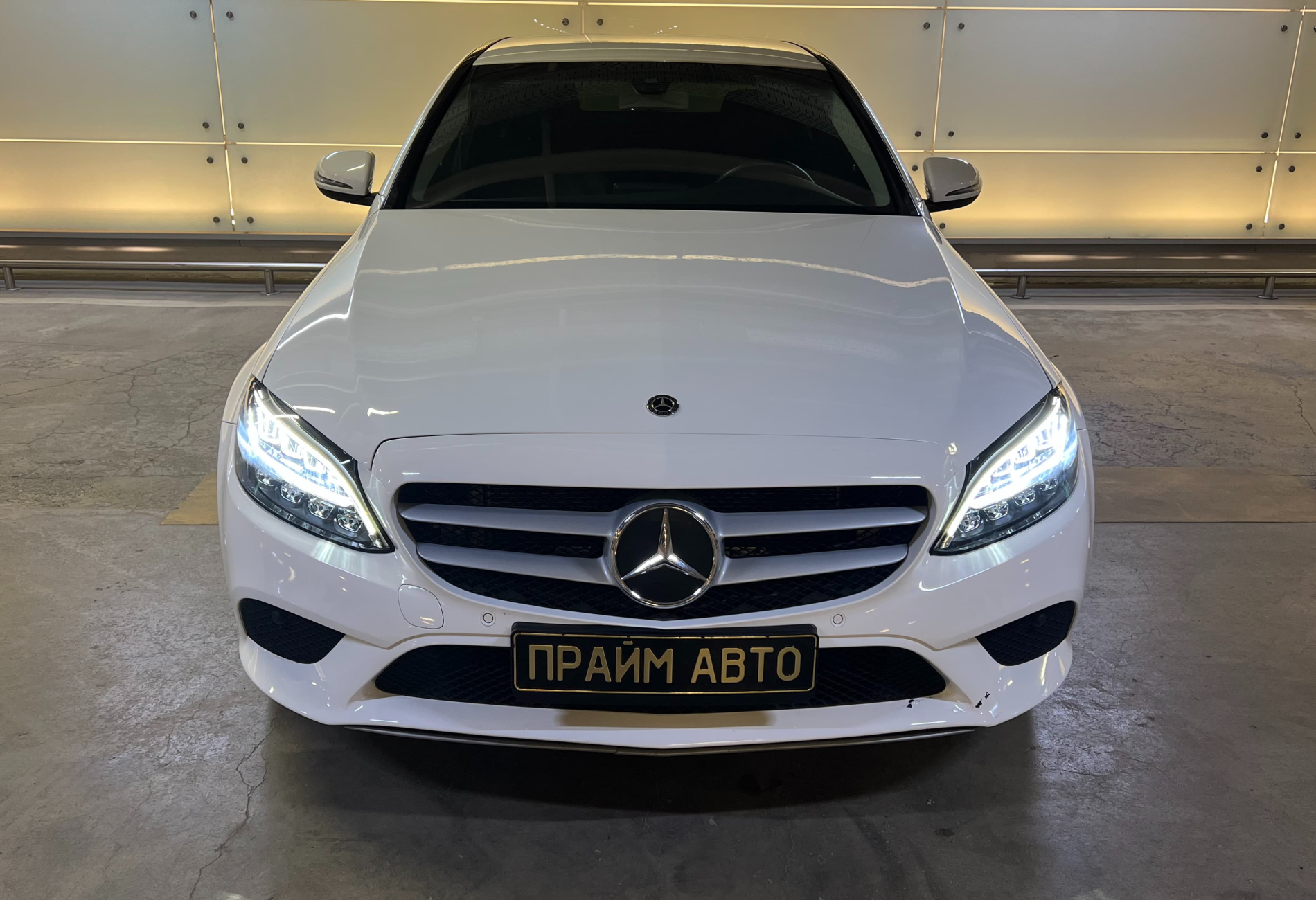 Mercedes-Benz C седан 2019