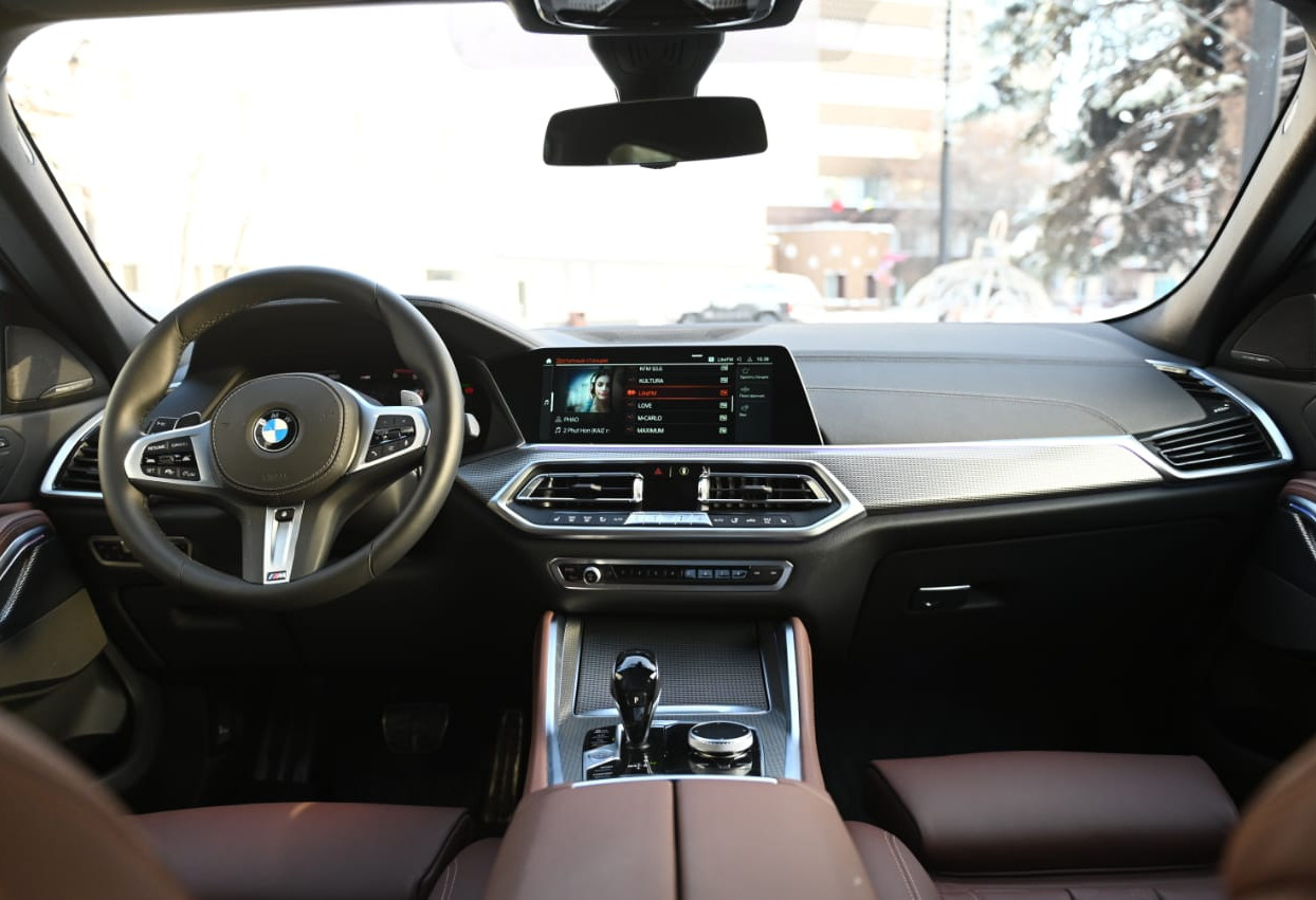 BMW X6 внедорожник 2021