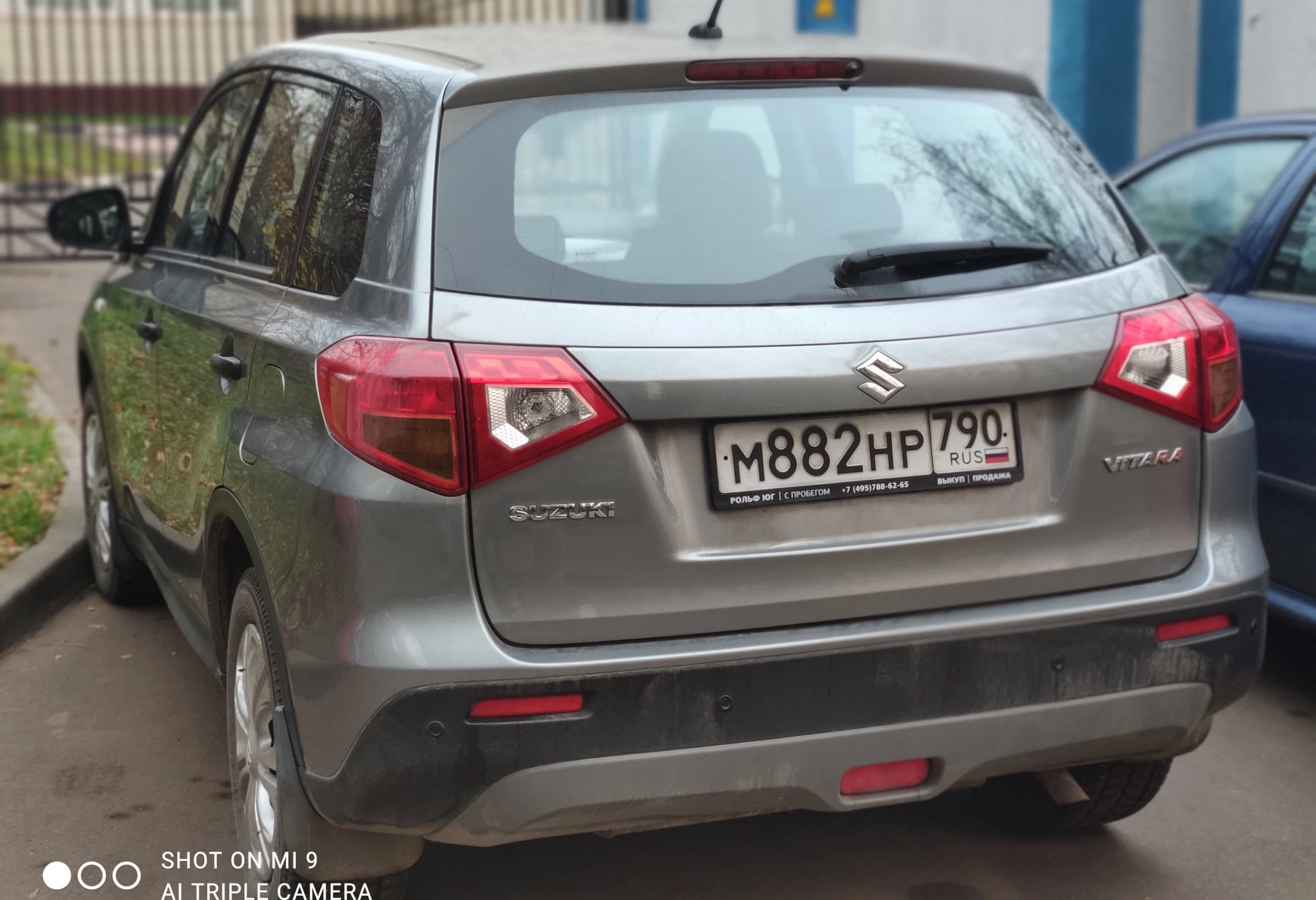 Аренда suzuki vitara эконом класса 2016 года в городе Москва Войковская от 2160 руб./сутки, передний привод, двигатель: бензин, объем 1.6 литров, каско (Мультидрайв), ОСАГО (Мультидрайв), без водителя, недорого, вид 6 - RentRide