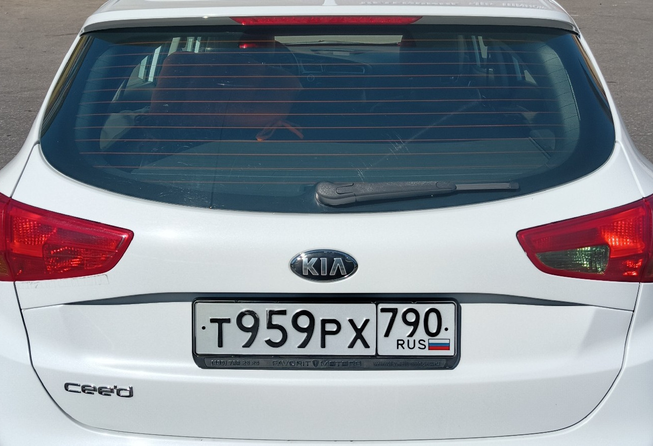 Аренда kia ceed 2018 года в городе Москва от 2720 руб./сутки, передний привод, двигатель: бензин, объем 1.6 литров, ОСАГО (Мультидрайв), без водителя, недорого, вид 4 - RentRide