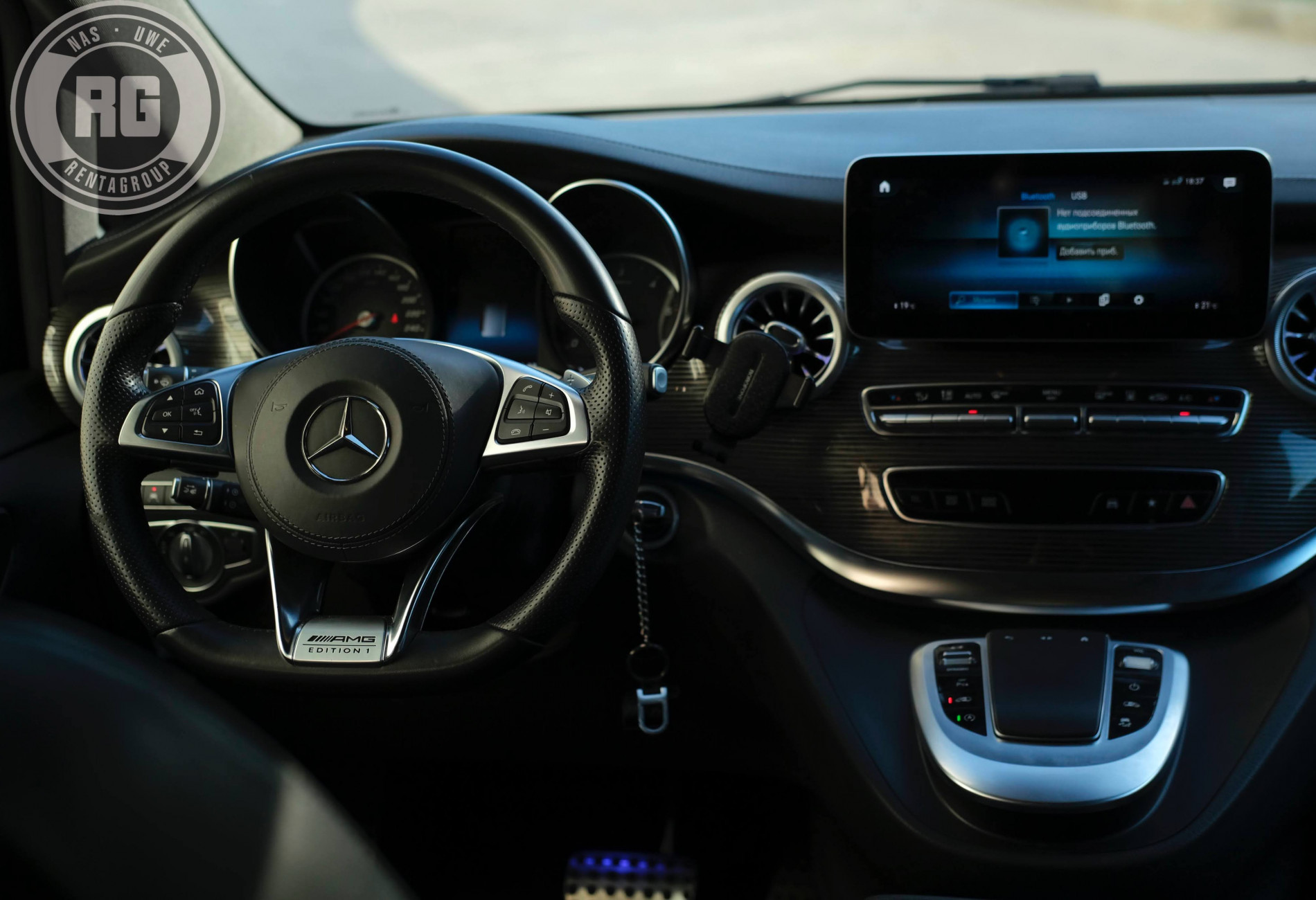 Mercedes-Benz V-Класс минивэн 2021
