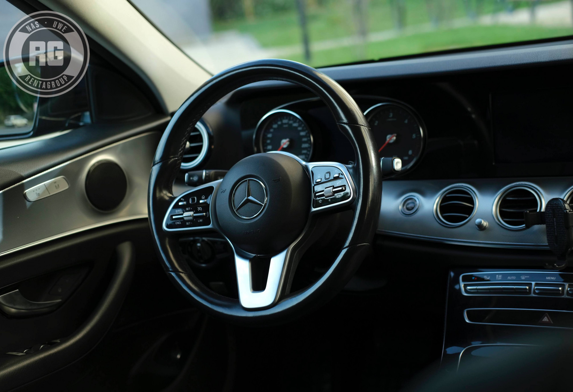 Mercedes-Benz E седан 2020