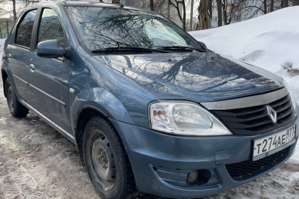 Прокат авто renault logan эконом класса 2010 года в городе Москва Беляево от 1360 руб./сутки, передний привод, двигатель: бензин, объем 1.6 литров, ОСАГО (Мультидрайв), без водителя, недорого - RentRide
