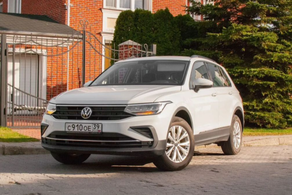 Прокат авто volkswagen tiguan стандарт класса 2021 года в городе Калининград от 4792 руб./сутки, передний привод, двигатель: бензин, объем 1395 литров, ОСАГО (Мультидрайв), без водителя, недорого - RentRide