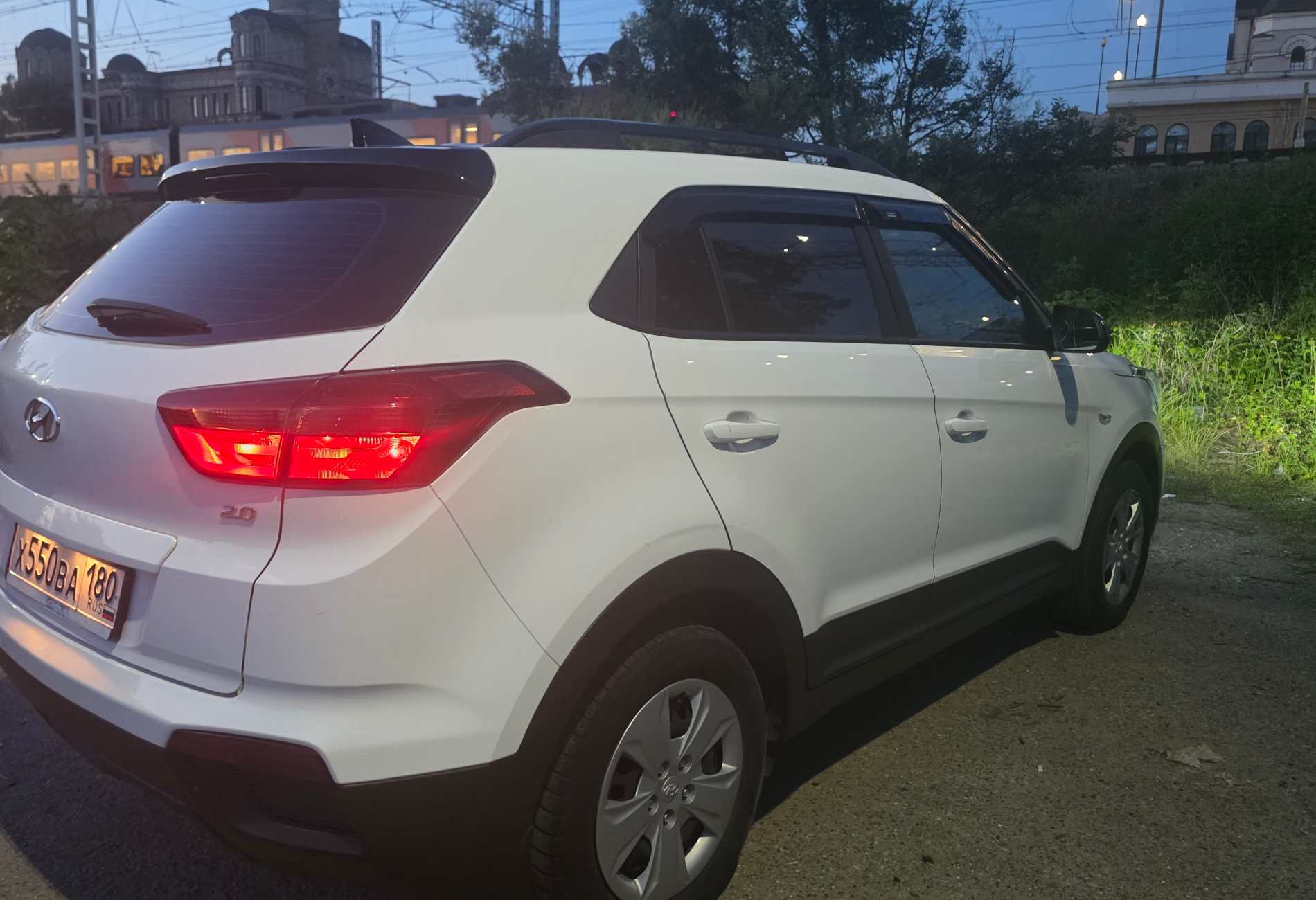 Аренда hyundai creta стандарт класса 2021 года в городе Москва от 3840 руб./сутки, передний привод, двигатель: бензин, объем 2 литра, ОСАГО (Мультидрайв), без водителя, недорого, вид 2 - RentRide