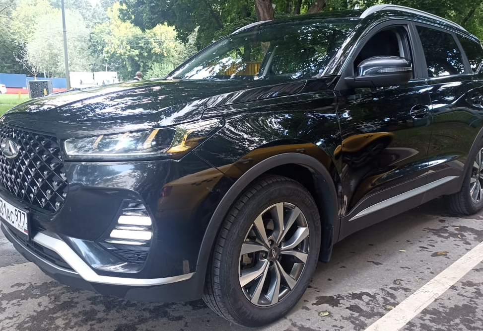 Аренда chery tiggo-7-pro стандарт класса 2022 года в городе Москва Коломенская от 4200 руб./сутки, передний привод, двигатель: бензин, объем 1.5 литров, каско (Впишу в полис), ОСАГО (Мультидрайв), без водителя, недорого - RentRide