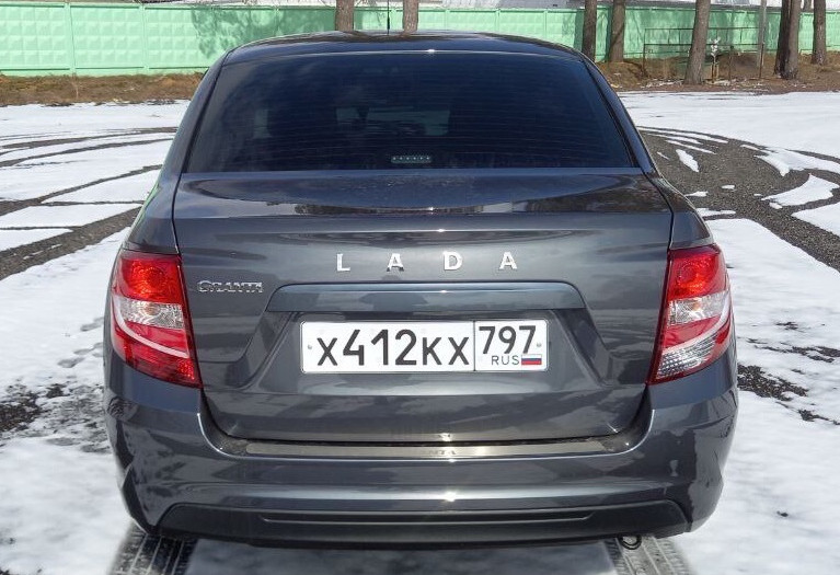 Аренда lada granta эконом класса 2021 года в городе Москва от 900 руб./сутки, передний привод, двигатель: бензин, объем 1.6 литров, ОСАГО (Мультидрайв), без водителя, недорого, вид 4 - RentRide