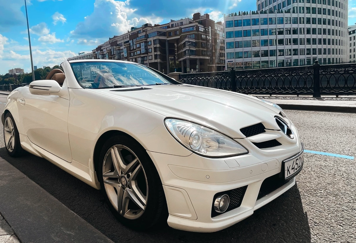 Аренда mercedes-benz slk-klass премиум класса 2010 года в городе Москва от 9592 руб./сутки, задний привод, двигатель: бензин, ОСАГО (Впишу в полис), без водителя, недорого, вид 7 - RentRide