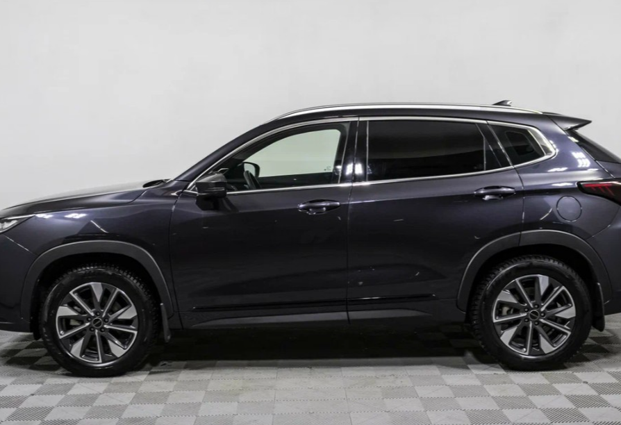 Аренда exeed lx стандарт класса 2023 года в городе Москва Щукинская от 4080 руб./сутки, передний привод, двигатель: бензин, объем 1.6 литров, каско (Мультидрайв), ОСАГО (Мультидрайв), без водителя, недорого, вид 8 - RentRide