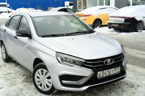 Прокат авто lada vesta эконом класса 2023 года в городе Москва Новые Черемушки от 1600 руб./сутки, передний привод, двигатель: бензин, объем 1.6 литров, ОСАГО (Мультидрайв), без водителя, недорого - RentRide