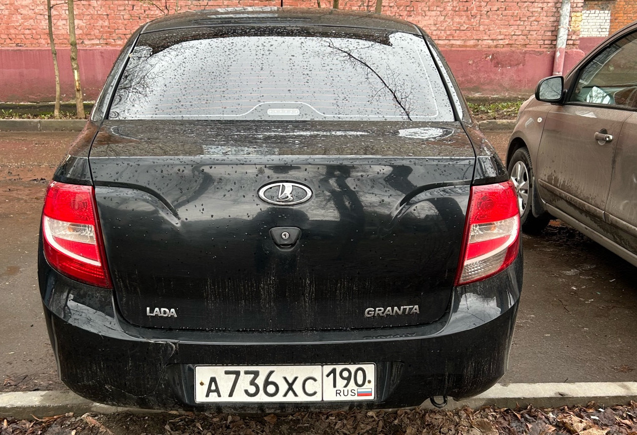 Аренда lada granta эконом класса 2014 года в городе Москва ВДНХ от 1700 руб./сутки, передний привод, двигатель: бензин, объем 1.6 литров, ОСАГО (Впишу в полис), без водителя, недорого, вид 3 - RentRide