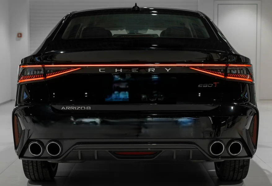 Аренда chery arrizo-8 стандарт класса 2023 года в городе Москва Щукинская от 3960 руб./сутки, полный привод, двигатель: бензин, объем 1.6 литров, каско (Мультидрайв), ОСАГО (Мультидрайв), без водителя, недорого, вид 5 - RentRide