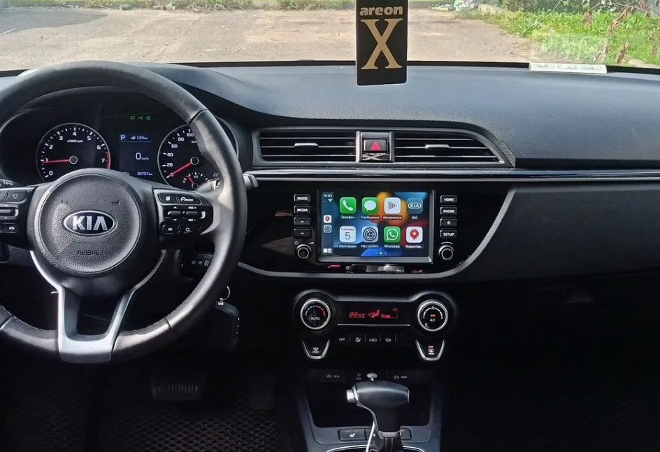 Аренда kia rio 2020 года в городе Москва Яхромская от 2800 руб./сутки, передний привод, двигатель: бензин, объем 1.6 литров, ОСАГО (Мультидрайв), без водителя, недорого, вид 3 - RentRide