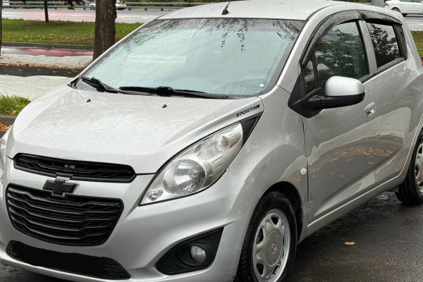 Прокат авто ravon r2 эконом класса 2017 года в городе Москва Нахимовский проспект от 2799 руб./сутки, передний привод, двигатель: бензин, объем 1 литр, ОСАГО (Впишу в полис), без водителя, недорого - RentRide