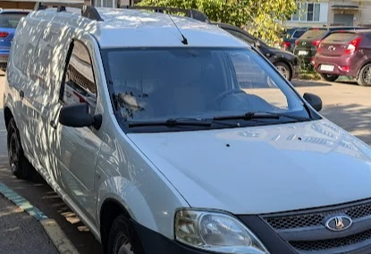 Аренда lada largus-furgon эконом класса 2015 года в городе Москва от 2200 руб./сутки, передний привод, двигатель: бензин, объем 1.6 литров, каско (Мультидрайв), ОСАГО (Мультидрайв), без водителя, недорого - RentRide
