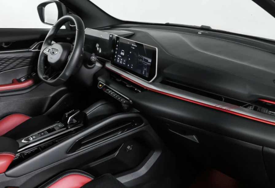 Аренда geely coolray стандарт класса 2024 года в городе Москва Щукинская от 3520 руб./сутки, передний привод, двигатель: бензин, объем 1.5 литров, каско (Мультидрайв), ОСАГО (Мультидрайв), без водителя, недорого, вид 5 - RentRide