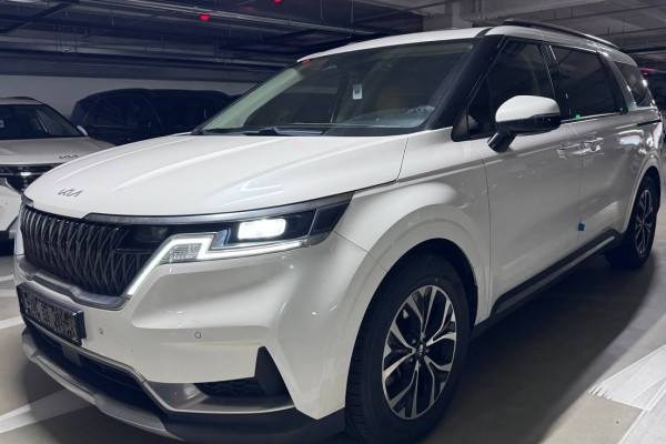 Прокат авто kia carnival бизнес класса 2021 года в городе Казань от 9000 руб./сутки, передний привод, двигатель: дизель, объем 2.2 литра, каско (Мультидрайв), ОСАГО (Мультидрайв), без водителя, недорого - RentRide