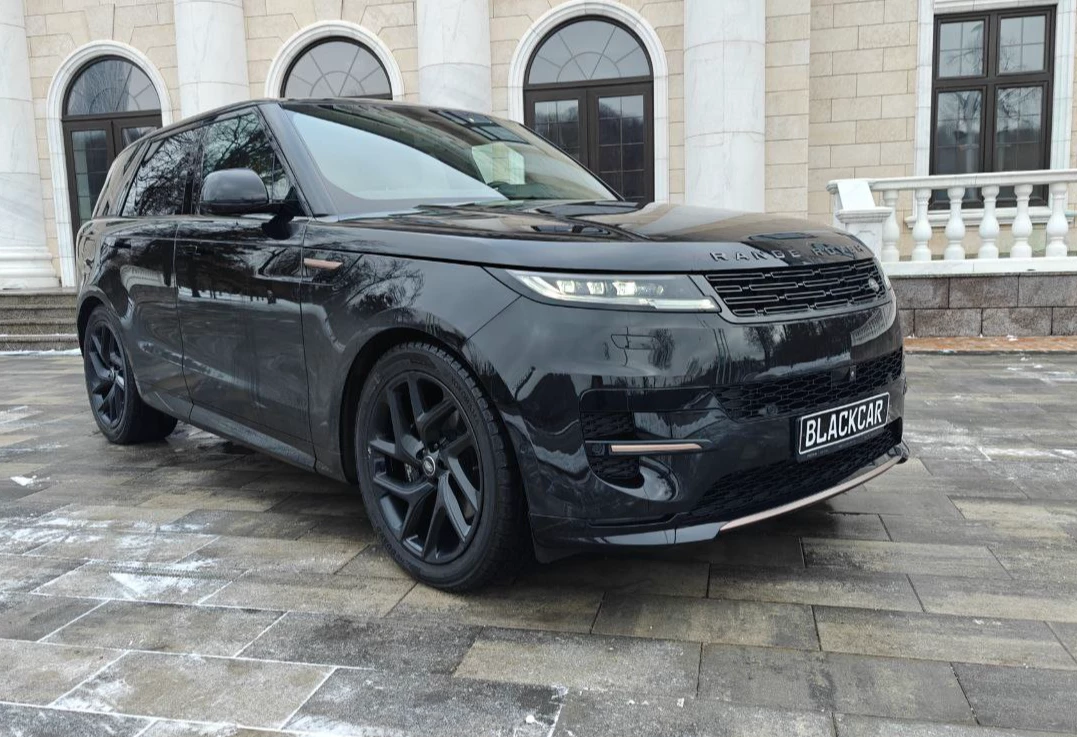 Аренда land-rover range-rover-sport премиум класса 2023 года в городе Москва Киевская от 29700 руб./сутки, полный привод, двигатель: дизель, объем 3 литра, каско (Мультидрайв), ОСАГО (Мультидрайв), без водителя, недорого, вид 2 - RentRide