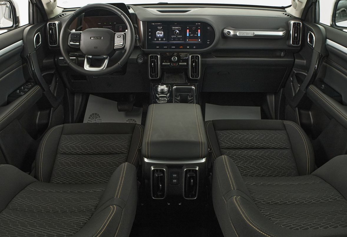 Аренда haval dargo стандарт класса 2024 года в городе Москва Щукинская от 4552 руб./сутки, полный привод, двигатель: бензин, объем 2 литра, каско (Мультидрайв), ОСАГО (Мультидрайв), без водителя, недорого, вид 8 - RentRide