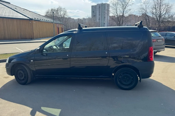 Прокат авто lada largus-furgon эконом класса 2015 года в городе Москва Бабушкинская от 2000 руб./сутки, передний привод, двигатель: бензин, объем 1.6 литров, ОСАГО (Мультидрайв), без водителя, недорого - RentRide