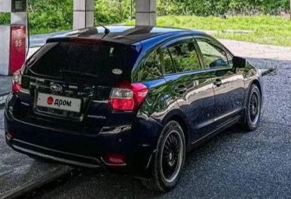Аренда subaru impreza 2015 года в городе Москва от 2240 руб./сутки, полный привод, двигатель: бензин, объем 1.6 литров, ОСАГО (Мультидрайв), без водителя, недорого, вид 2 - RentRide