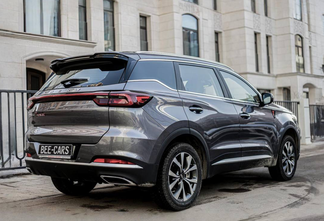 Аренда chery tiggo-7-pro-max стандарт класса 2022 года в городе Москва Матвеевское от 4000 руб./сутки, передний привод, двигатель: бензин, объем 1.6 литров, ОСАГО (Мультидрайв), без водителя, недорого, вид 2 - RentRide