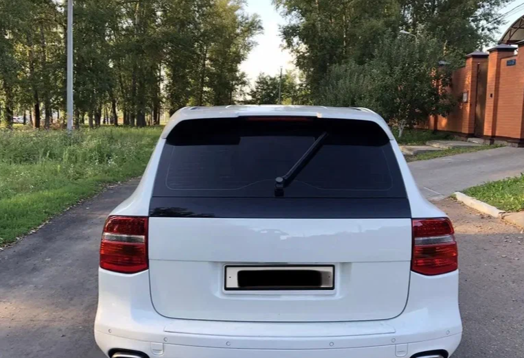 Аренда porsche cayenne бизнес класса 2009 года в городе Москва от 3900 руб./сутки, полный привод, двигатель: дизель, объем 3 литра, ОСАГО (Впишу в полис), без водителя, недорого, вид 2 - RentRide