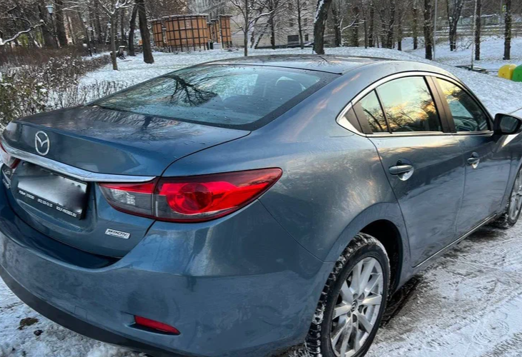 Аренда mazda 6 комфорт класса 2015 года в городе Москва от 3000 руб./сутки, полный привод, двигатель: бензин, объем 2 литра, ОСАГО (Впишу в полис), без водителя, недорого, вид 2 - RentRide
