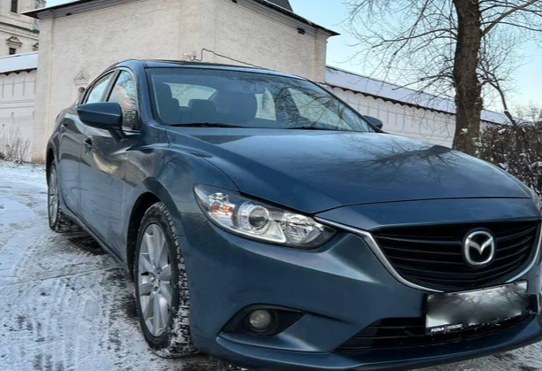 Аренда mazda 6 комфорт класса 2015 года в городе Москва от 3000 руб./сутки, полный привод, двигатель: бензин, объем 2 литра, ОСАГО (Впишу в полис), без водителя, недорого - RentRide