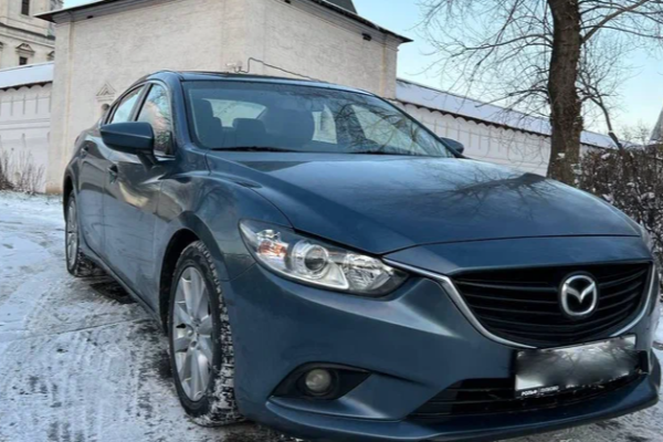 Прокат авто mazda 6 комфорт класса 2015 года в городе Москва от 3000 руб./сутки, полный привод, двигатель: бензин, объем 2 литра, ОСАГО (Впишу в полис), без водителя, недорого - RentRide