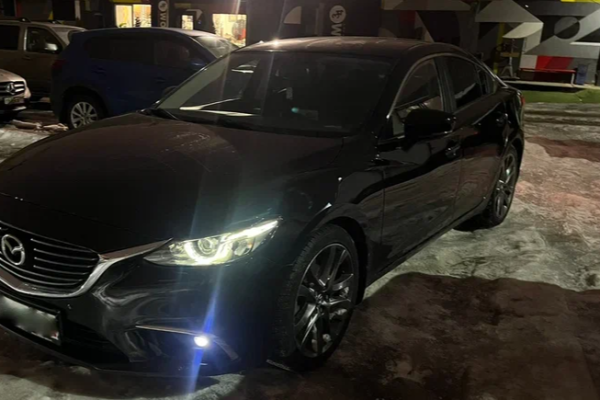 Прокат авто mazda 6 комфорт класса 2017 года в городе Москва от 3600 руб./сутки, передний привод, двигатель: бензин, объем 2.5 литров, ОСАГО (Впишу в полис), без водителя, недорого - RentRide