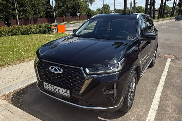 Прокат авто chery tiggo-7-pro-max стандарт класса 2023 года в городе Москва Алтуфьево от 4000 руб./сутки, передний привод, двигатель: бензин, объем 1.5 литров, ОСАГО (Мультидрайв), без водителя, недорого - RentRide