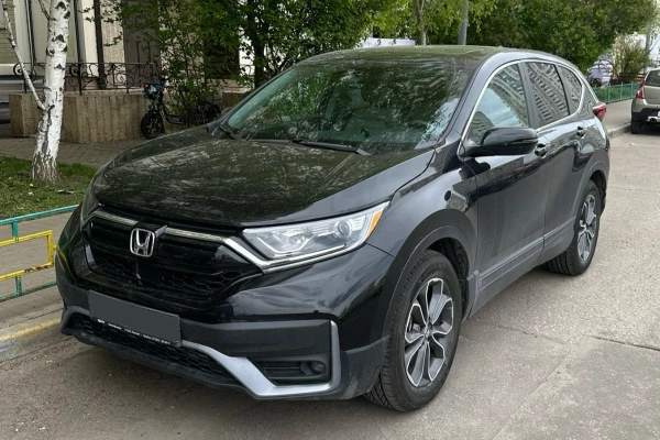 Прокат авто honda cr-v стандарт класса 2020 года в городе Химки от 3600 руб./сутки, полный привод, двигатель: бензин, объем 1.5 литров, ОСАГО (Впишу в полис), без водителя, недорого - RentRide