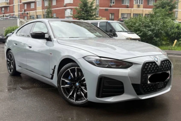 Прокат авто bmw 4-serii премиум класса 2021 года в городе Москва Павелецкая от 14000 руб./сутки, полный привод, двигатель: бензин, объем 3 литра, каско (Мультидрайв), ОСАГО (Мультидрайв), без водителя, недорого - RentRide
