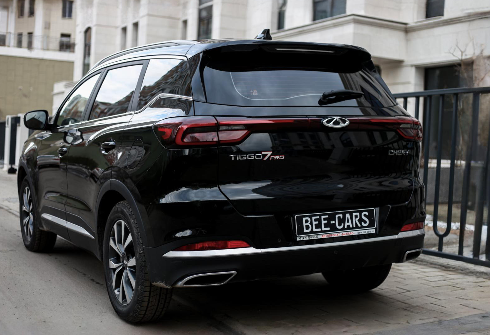 Аренда chery tiggo-7-pro бизнес класса 2022 года в городе Москва Матвеевское от 5900 руб./сутки, передний привод, двигатель: бензин, объем 1.5 литров, каско (Мультидрайв), ОСАГО (Мультидрайв), без водителя, недорого, вид 7 - RentRide