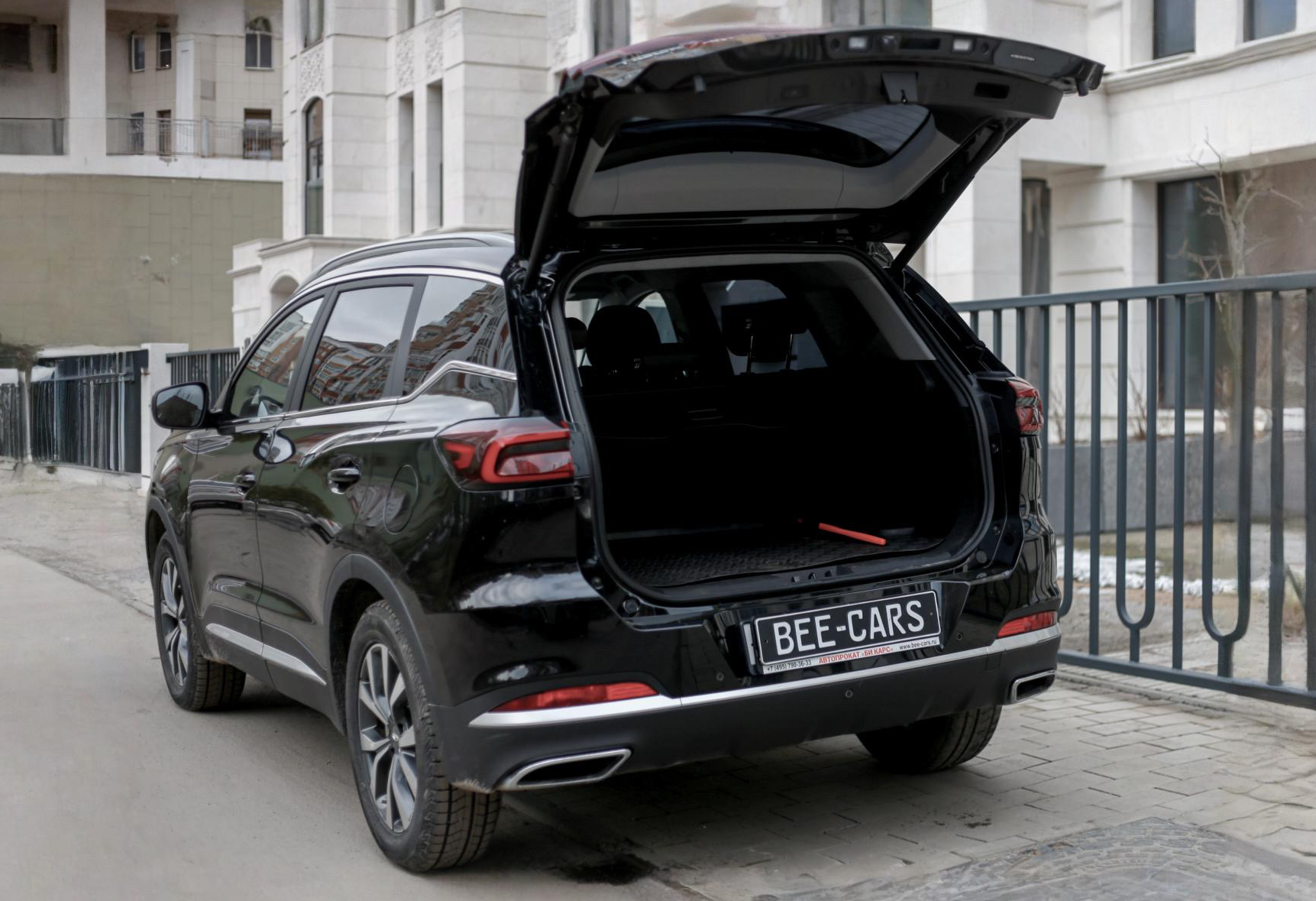 Аренда chery tiggo-7-pro бизнес класса 2022 года в городе Москва Матвеевское от 5900 руб./сутки, передний привод, двигатель: бензин, объем 1.5 литров, каско (Мультидрайв), ОСАГО (Мультидрайв), без водителя, недорого, вид 8 - RentRide