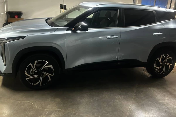 Прокат авто geely cityray стандарт класса 2024 года в городе Москва Щукинская от 4600 руб./сутки, передний привод, двигатель: бензин, объем 1.5 литров, каско (Мультидрайв), ОСАГО (Мультидрайв), без водителя, недорого - RentRide