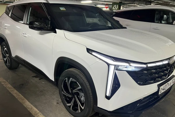 Прокат авто geely cityray стандарт класса 2024 года в городе Москва Щукинская от 4600 руб./сутки, передний привод, двигатель: бензин, объем 1.5 литров, каско (Мультидрайв), ОСАГО (Мультидрайв), без водителя, недорого - RentRide
