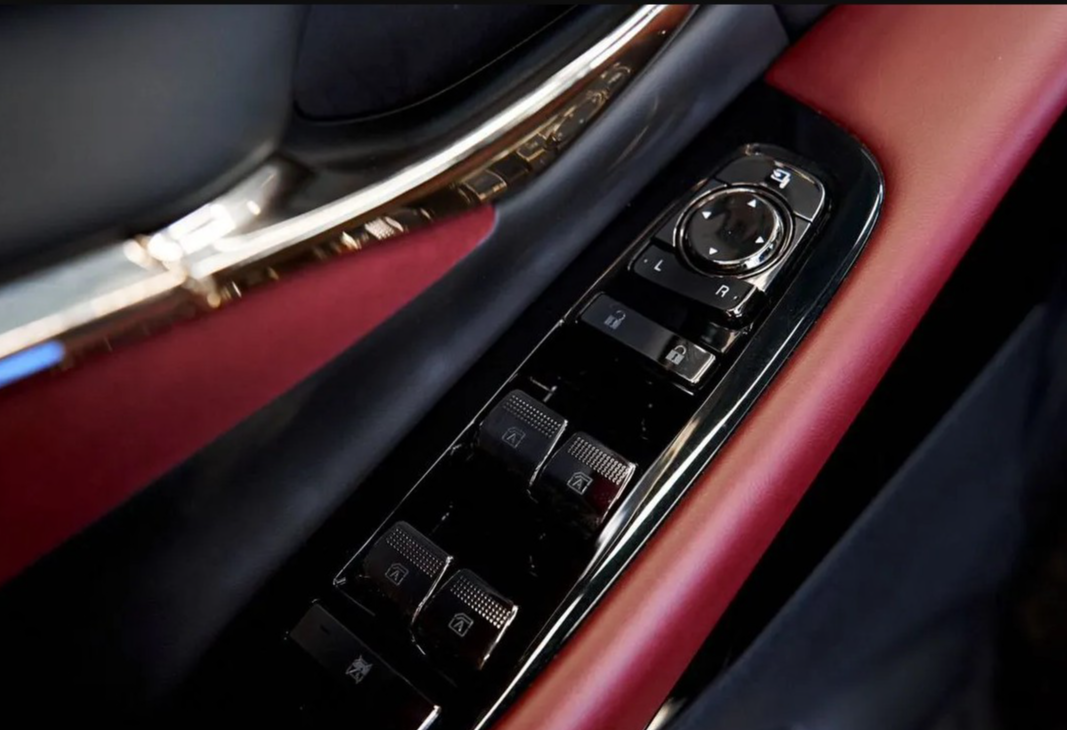 Аренда gac gac 2024 года в городе Москва Щукинская от 8472 руб./сутки, передний привод, двигатель: бензин, объем 2 литра, каско (Мультидрайв), ОСАГО (Мультидрайв), без водителя, недорого, вид 8 - RentRide