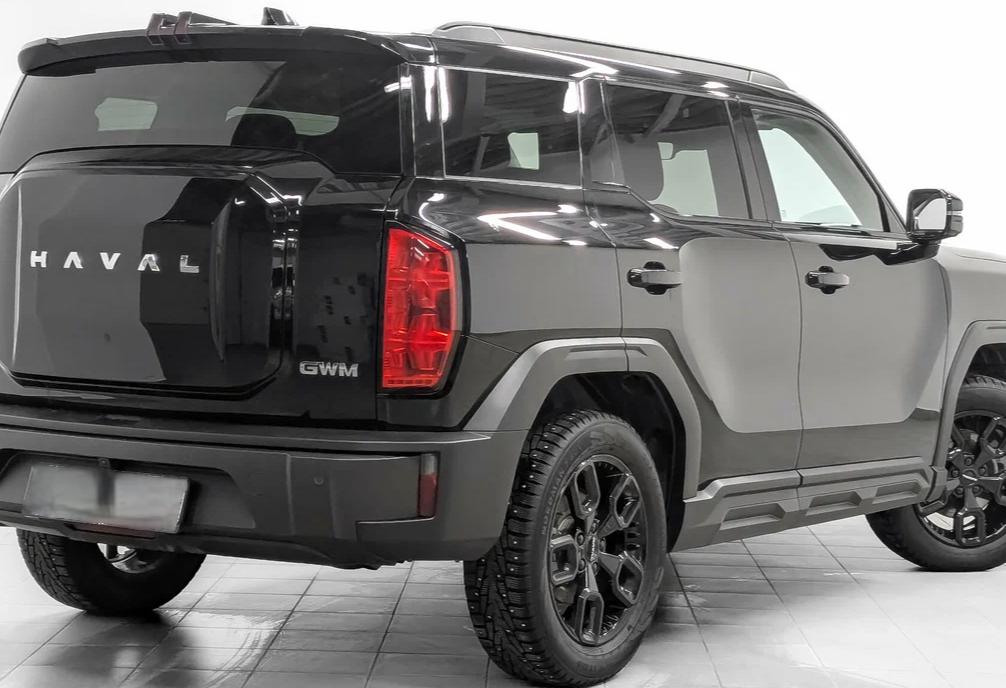 Аренда haval haval бизнес класса 2024 года в городе Москва Щукинская от 5192 руб./сутки, полный привод, двигатель: бензин, объем 2 литра, каско (Мультидрайв), ОСАГО (Мультидрайв), без водителя, недорого, вид 5 - RentRide