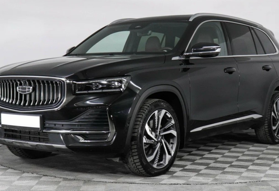 Аренда geely monjaro бизнес класса 2024 года в городе Москва Щукинская от 5592 руб./сутки, полный привод, двигатель: бензин, объем 2 литра, каско (Мультидрайв), ОСАГО (Мультидрайв), без водителя, недорого - RentRide