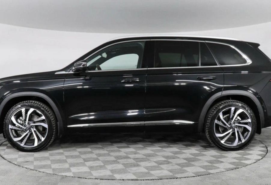 Аренда geely monjaro бизнес класса 2024 года в городе Москва Щукинская от 5592 руб./сутки, полный привод, двигатель: бензин, объем 2 литра, каско (Мультидрайв), ОСАГО (Мультидрайв), без водителя, недорого, вид 8 - RentRide