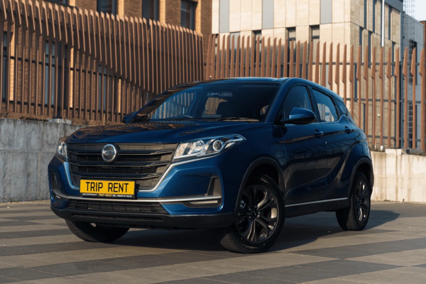 Прокат авто dongfeng 500 эконом класса 2024 года в городе Калининград от 3752 руб./сутки, передний привод, двигатель: бензин, объем 1.5 литров, без водителя, недорого - RentRide