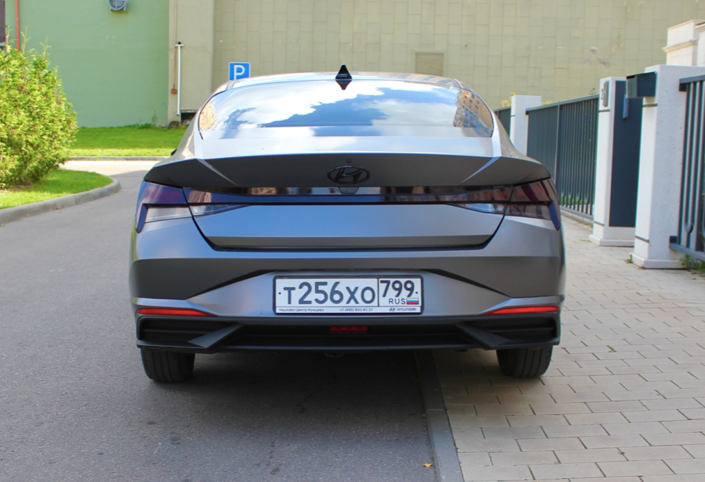 Аренда hyundai elantra стандарт класса 2021 года в городе Москва Матвеевское от 3800 руб./сутки, передний привод, двигатель: бензин, объем 1.6 литров, каско (Мультидрайв), ОСАГО (Мультидрайв), без водителя, недорого, вид 9 - RentRide