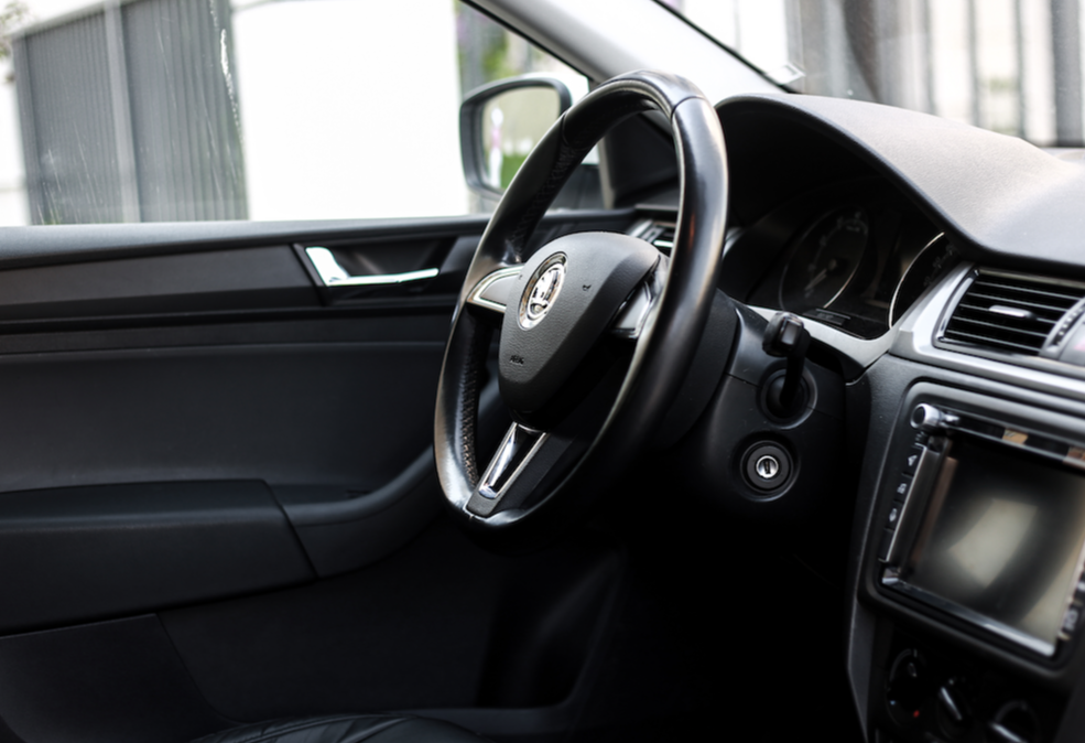 Аренда skoda rapid стандарт класса 2019 года в городе Москва Матвеевское от 3900 руб./сутки, передний привод, двигатель: бензин, объем 1.6 литров, каско (Мультидрайв), ОСАГО (Мультидрайв), без водителя, недорого, вид 2 - RentRide