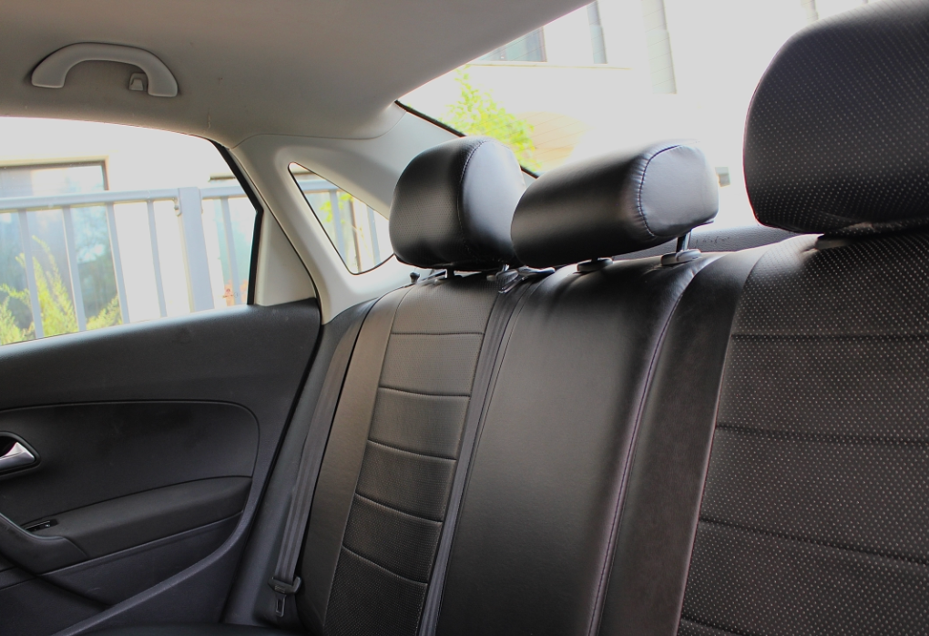 Аренда volkswagen polo эконом класса 2018 года в городе Москва Матвеевское от 2700 руб./сутки, передний привод, двигатель: бензин, объем 1.6 литров, каско (Мультидрайв), ОСАГО (Мультидрайв), без водителя, недорого, вид 5 - RentRide