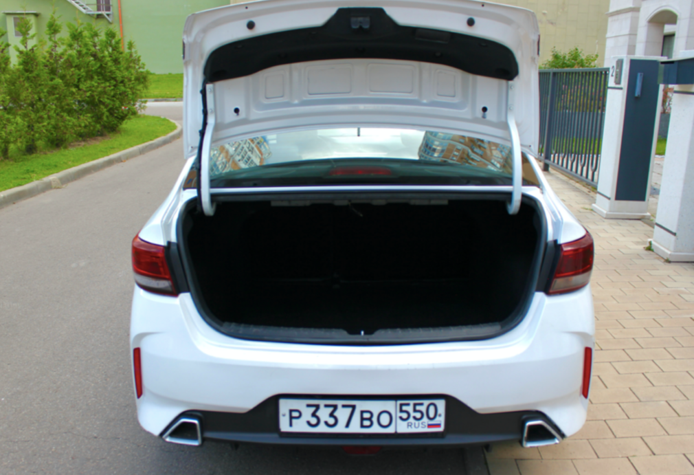 Аренда kia rio эконом класса 2021 года в городе Москва Матвеевское от 2800 руб./сутки, передний привод, двигатель: бензин, объем 1.4 литра, каско (Мультидрайв), ОСАГО (Мультидрайв), без водителя, недорого, вид 9 - RentRide